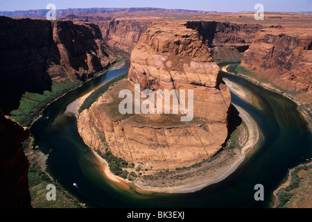 Fleuve Colorado à Horseshoe Bend à Glen Canyon juste en aval du barrage de Glen Canyon, Arizona Banque D'Images