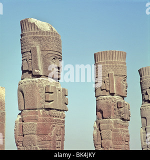 Les colonnes des Atlantes au Temple de Quetzalcoatl à Tula, Mexique Banque D'Images