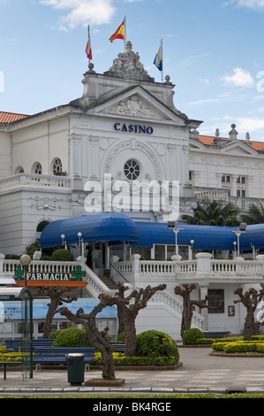 L'extérieur de la façade principale de la Gran Casino Real del Sardinero sur la place d'Italie dans la ville de Santander, Cantabria, Spain, Europe Banque D'Images