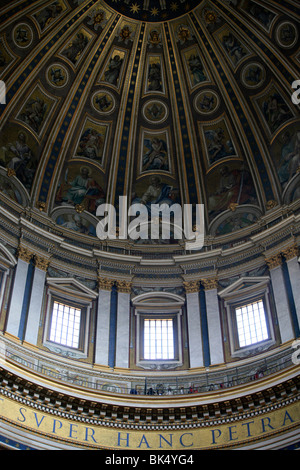 Dome, la Basilique Saint-Pierre, Vatican, Rome, Latium, Italie, Europe Banque D'Images