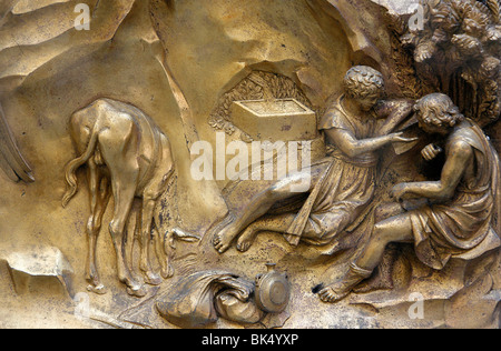 Caïn et Abel, Portes du Paradis, détail de la porte de bronze du Baptistère de San Giovanni, Florence, Toscane, Italie, Europe Banque D'Images