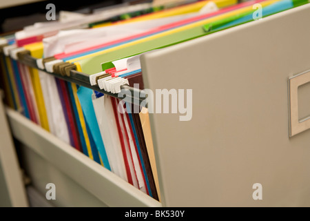 Close-up de fichiers dans l'armoire de classement Banque D'Images
