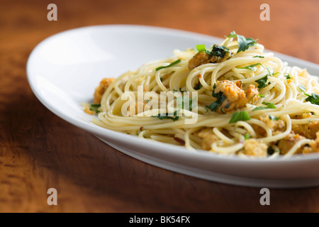 Spaghetti oursins on plate Banque D'Images