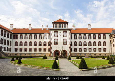 Palais d'Elisabethenburg dans la ville historique de Meiningen Banque D'Images