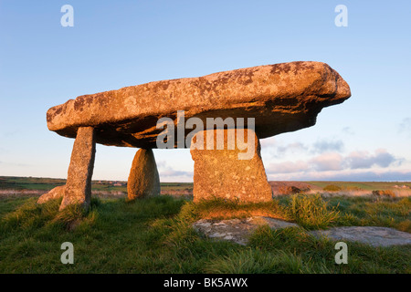 Lanyon Quoit chambre funéraire, Madron, près de Penzance, Lands End, Cornwall, Angleterre, Royaume-Uni, Europe Banque D'Images