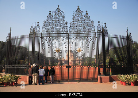 Portes de fer ornée de Rashtrapati Bhavan, Palais Présidentiel, New Delhi, Inde, Asie&# 10 ; Banque D'Images