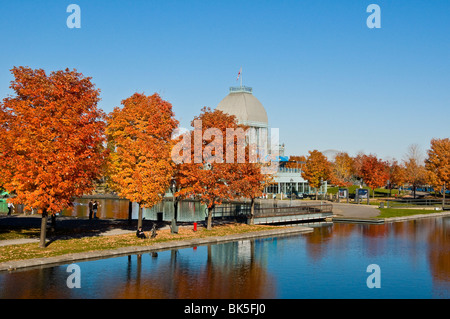 Vieux port de Montréal Bassin Bonsecours Banque D'Images