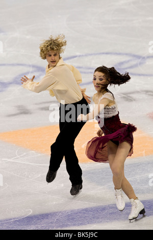 Meryl Davis et Charlie White (USA) en compétition en patinage artistique danse sur glace danse libre aux Jeux Olympiques d'hiver de 2010 Banque D'Images