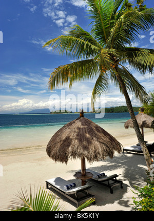 Plage, Pearl Farm Resort sur l'île de Samar à Davao, Mindanao, Philippines, Asie du Sud, Asie Banque D'Images