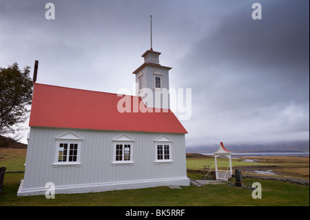 Laufas ferme historique, l'église actuelle construite en 1865, au nord de Akureyri, Islande, régions polaires Banque D'Images