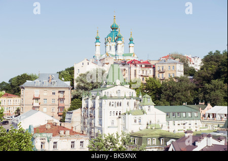 Saint Andrews Église construite en 1754 par Bartelomeo Rastrelli, Descente sur Andrews (Andriyivsky Uzviz) , Kiev, Ukraine, l'Europe Banque D'Images