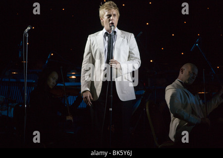 Jonathan Ansell Prom dans Bedford Park Banque D'Images