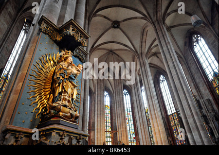 Avis de Madonna à l'auréole, chorale, St. église Sebaldus, Nuremberg, Franconia, Bavaria, Germany, Europe Banque D'Images