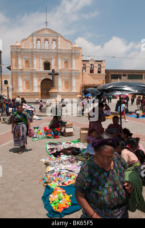 Église, Santa Maria de Jesus, au Guatemala, en Amérique centrale Banque D'Images