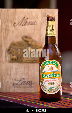 Une bouteille de bière beerlao, du Laos Banque D'Images