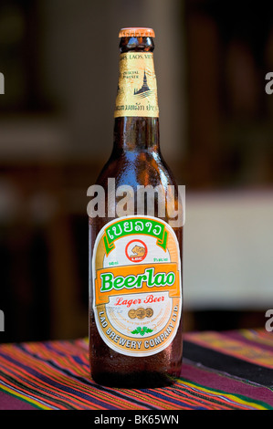 Une bouteille de bière beerlao, du Laos Banque D'Images