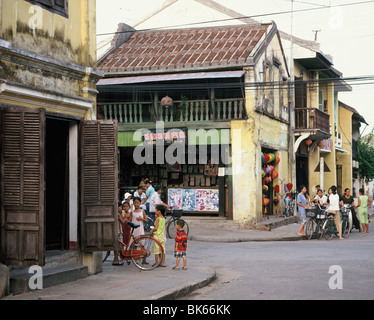 Maisons-boutiques à Hoi An, au Vietnam, en Indochine, en Asie du Sud-Est, Asie&# 10, Banque D'Images