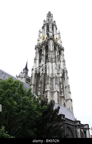 Clocher de la cathédrale gothique de Notre Dame d'Anvers, Onze-Lieve-Vrouwekathedraal, Anvers, Flandre, Belgique, Europe Banque D'Images