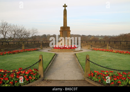 Le mémorial de guerre au château de Knaresborough, North Yorkshire, Angleterre Banque D'Images