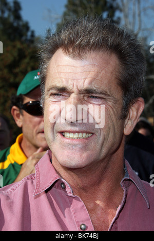 MEL GIBSON GDAY USA HOLLYWOOD ASHES CRICKET MATCH WOODLEY PARK LOS ANGELES CALIFORNIA USA 20 janvier 2008 Banque D'Images