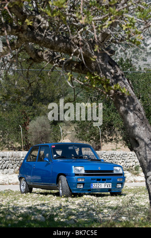 Renault 5 Turbo bleu Copa (gordini) location Banque D'Images