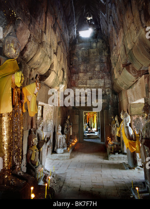 Le 10e siècle temple khmer de Prasat Phanom Wan, Thaïlande, Asie du Sud, Asie Banque D'Images