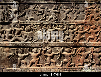 Reliefs du milieu 11e siècle, Baphuon, Angkor, Site du patrimoine mondial de l'UNESCO, le Cambodge, l'Indochine, l'Asie du Sud-Est, Asie Banque D'Images