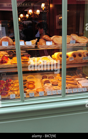 Boulangerie patisserie France Paris Montmartre La Galette des Moulins Banque D'Images