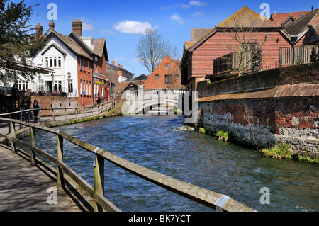 Riverside Walk, Winchester Banque D'Images