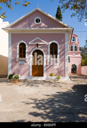 Jolie petite église centre de Assos, Kefalonia, Grèce Banque D'Images