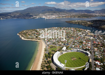 Bellerive Bellerive, ovale, Kangaroo Point Site historique, Derwent, Hobart, et Mt Wellington, Tasmanie, Australie - vue aérienne Banque D'Images