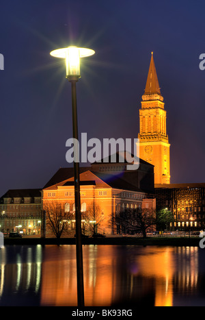 Hôtel de ville et Opéra de la capitale de l'Etat, Kiel, Schleswig-Holstein, Allemagne, Europe Banque D'Images