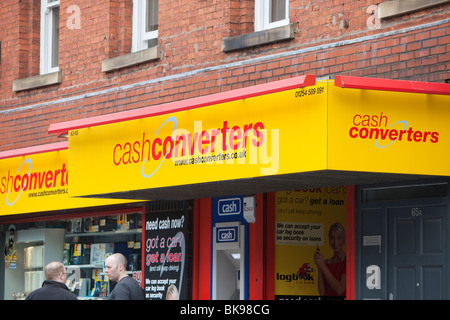 Une boutique à tavernier Blackburn, Lancashire, Royaume-Uni. Banque D'Images