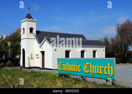 Une église catholique dans le village de meneau, Cornwall, uk Banque D'Images