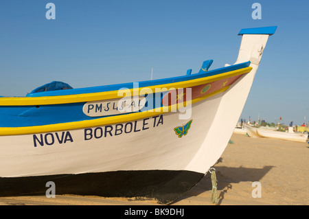 Bateau de pêche en Armacao de Pera, Algarve, Portugal, Europe Banque D'Images