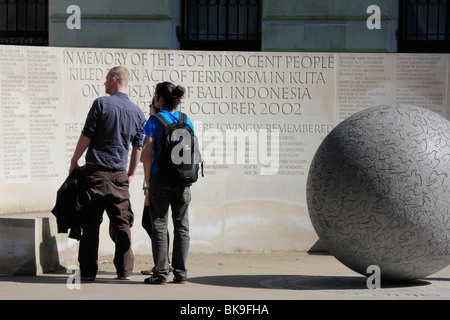 Attentat de bali sculpture memorial London England uk go Banque D'Images