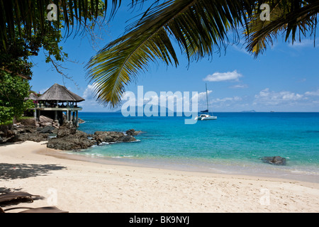 Sunset Beach Resort, l'île de Mahé, Seychelles, océan Indien, Afrique Banque D'Images