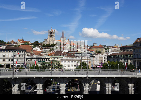 Vue sur Grant Pont de Cathédrale Notre-Dame, Lausanne, Canton de Vaud, Suisse Banque D'Images