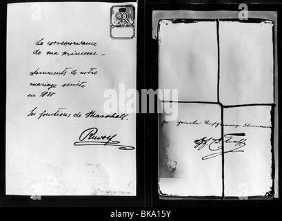Rudolf, 21.8.1858 - 30.1.1889, prince héritier d'Autriche-Hongrie, encadré de lettres à Marie-Antoinette de Toscane, 1933, , Banque D'Images