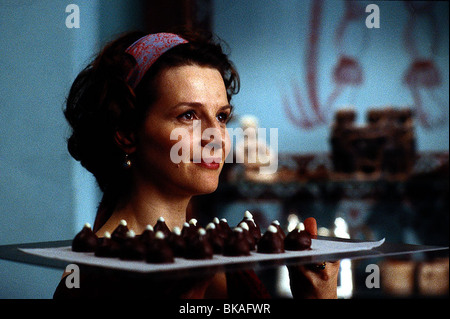 CHOCOLAT (2000) Juliette Binoche CHLT 001 10 Banque D'Images