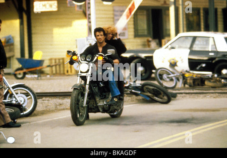COBRA (1986), Sylvester Stallone, BRIGITTE NIELSEN S/N 004 Banque D'Images