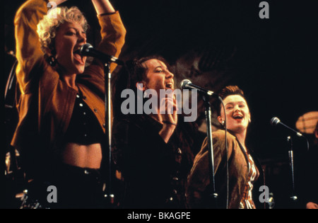 Les engagements (1991) ANGELINE BALL, MARIA DOYLE, BRONAGH GALLAGHER CMTS 040 Banque D'Images