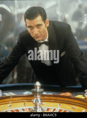 CROUPIER -1998 CLIVE OWEN Banque D'Images