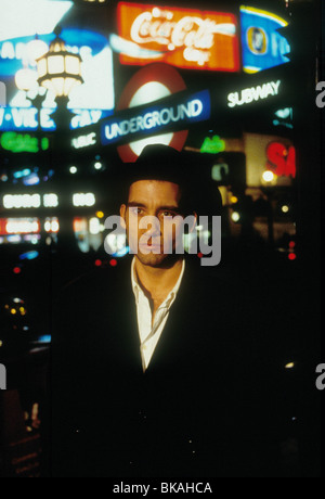CROUPIER -1998 CLIVE OWEN Banque D'Images