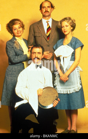 FAWLTY TOWERS (TV) PRUNELLA SCALES, John Cleese, CONNIE BOOTH, ANDREW SACHS BBC DAAA 006 Banque D'Images