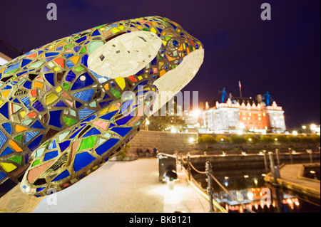 Sculpture de baleine, James Bay Port intérieur, Victoria, île de Vancouver, Colombie-Britannique, Canada Banque D'Images