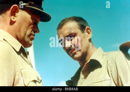 La colline (1965) HARRY ANDREWS, SEAN CONNERY HLL 001CP Banque D'Images