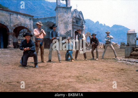 THE Magnificent Seven (1960) Yul Brynner, Steve MCQUEEN, Horst Buchholz, Charles BRONSON, ROBERT VAUGHN, BRAD DEXTER, JAMES Banque D'Images