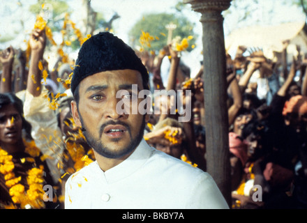 A PASSAGE TO INDIA (1984) VICTOR BANERJEE PTI 012 Banque D'Images