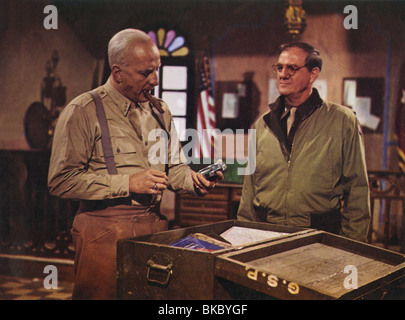 PATTON : soif de gloire (1970) George C. Scott, KARL MALDEN PTN 009L Banque D'Images